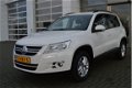 Volkswagen Tiguan - 1.4 TSI 150pk Comfort&Design | Navigatie | Airco | Cruise control | Trekhaak | 1 - 1 - Thumbnail