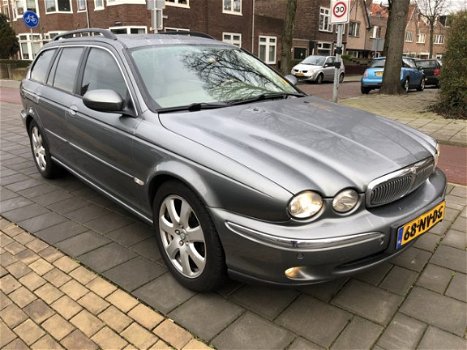 Jaguar X-type Estate - 2.5 V6 Executive navi airco/ecc leer - 1