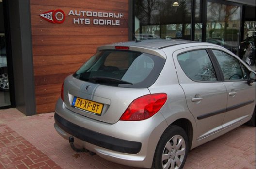 Peugeot 207 - 1.4-16V Color-line - 1