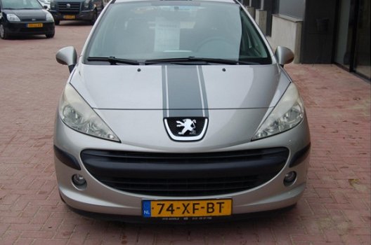 Peugeot 207 - 1.4-16V Color-line - 1