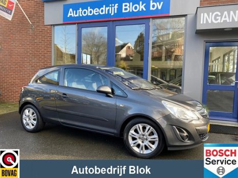 Opel Corsa - 1.4-16V Cosmo Met Trekhaak - 1