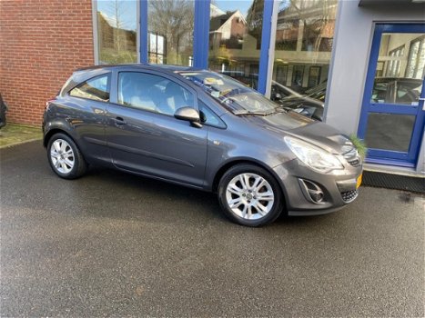 Opel Corsa - 1.4-16V Cosmo Met Trekhaak - 1