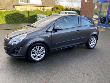 Opel Corsa - 1.4-16V Cosmo Met Trekhaak - 1