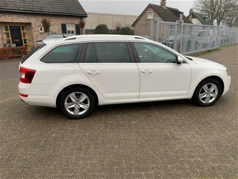 Skoda Octavia Combi - 1.6 TDI Greenline Businessline - 1