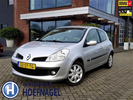 Renault Clio - 1.6-16V Dynamique Luxe - 1