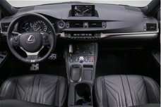 Lexus CT 200h - F Sport Line Automaat Leder Navigatie Climate Control Lichtmetalen velgen