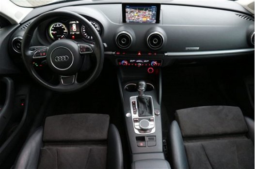 Audi A3 Sportback - 1.4 e-tron 204pk PHEV S-Tronic Ambition Navi LED Excl. BTW - 1