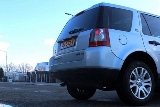 Land Rover Freelander - Freelander 2.2 TD4 HSE Autom. + Xenon + Navi + Ecc + S-Dak + 18 - 1