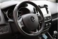 Renault Clio - TCe 120 Zen NAVI AIRCO 4 CILINDER - 1 - Thumbnail