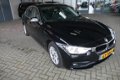 BMW 3-serie - 320d 164 pk EDE Corporate Lease Executive AUTOMAAT CLIMA / CRUISE / LMV / PDC / NAVI / - 1 - Thumbnail