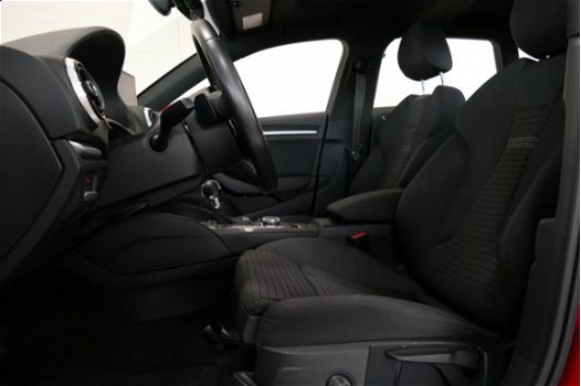 Audi A3 Sportback - 1.4 e-tron PHEV Attraction Pro Line plus S-LINE AUTOMAAT / XENON.LED / NAVIGATIE - 1