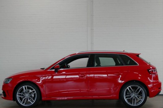 Audi A3 Sportback - 1.4 e-tron PHEV Attraction Pro Line plus S-LINE AUTOMAAT / XENON.LED / NAVIGATIE - 1