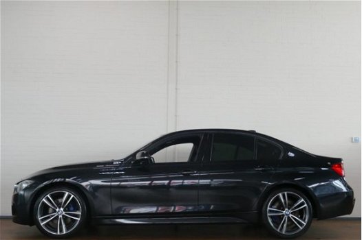 BMW 3-serie - 320d M-sport Executive CLIMA / CRUISE / LMV / PDC / NAVI / PRIV.GLAS / LEER / XENON - 1