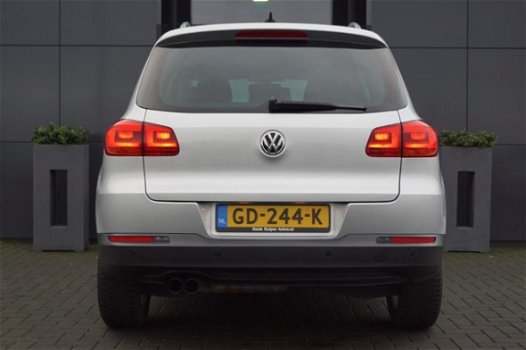 Volkswagen Tiguan - 1.4 TSI 122PK BMT SPORT en STYLE / Navi / Trekhaak - 1