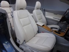Volvo C70 Convertible - 2.4 D5 SUMMUM | LEER | AUTOMAAT | BLISS | XENON | KEYLESS | NAVIGATIE | ALL-