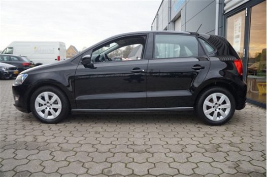 Volkswagen Polo - 1.2 TDI BlueMotion Comfortline 5-Deurs Airco Cruise Controle Navigatie Nette Auto - 1