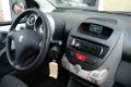 Peugeot 107 - 1.0-12v XR 76.000km 6 MAAND BOVAG GARANTIE - 1 - Thumbnail