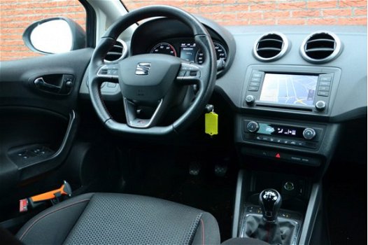 Seat Ibiza - 1.0 TSI 95pk FR-CONNECT NAVI / CLIMA / BI-XENON / 17'' LMV / PDC / 1e EIGENAAR - 1