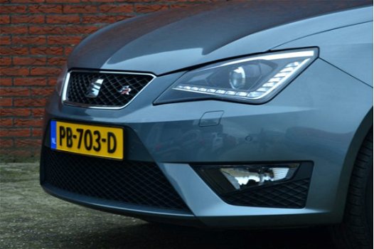 Seat Ibiza - 1.0 TSI 95pk FR-CONNECT NAVI / CLIMA / BI-XENON / 17'' LMV / PDC / 1e EIGENAAR - 1