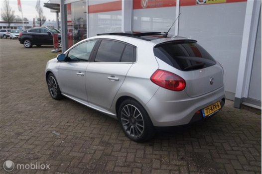 Fiat Bravo - 1.4 T-Jet Racing automaat Panorama / Volle auto - 1