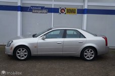 Cadillac CTS - - 3.2 V6 AUT Bose / Leder / Trekhaak