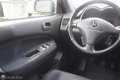 Honda HR-V - - 1.6 I 2WD Dealer onderhouden / nette auto - 1 - Thumbnail