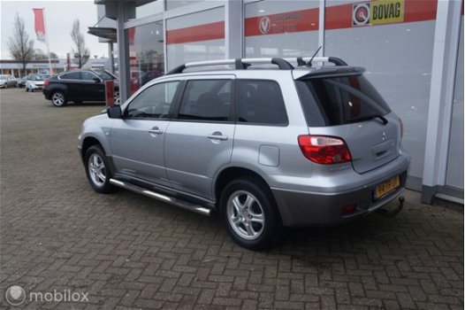 Mitsubishi Outlander - - 2.0 2WD Nette auto - 1