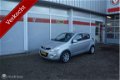 Hyundai i20 - 1.2i DynamicVersion Airco / 5 deurs - 1 - Thumbnail