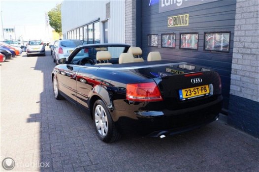 Audi A4 Cabriolet - 2.0 TDI - 1