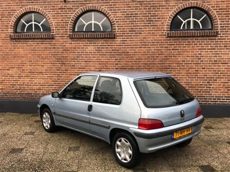 Peugeot 106 - 1.1 XT AIRCO STUURBEKRACHTEGING NL AUTO - 1