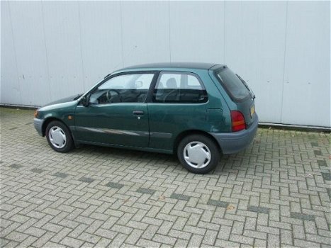 Toyota Starlet - 1.3-16V XLi '96, AUT., 140000 KM, NETTE, DEGELIJKE AUTO - 1