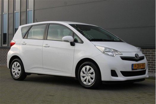 Toyota Verso S - 1.3 VVT-i Aspiration / Automaat / Trekhaak / dealer onderhouden / 2 eigenaar - 1