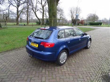 Audi A3 Sportback - 2.0 FSI Ambiente - 1