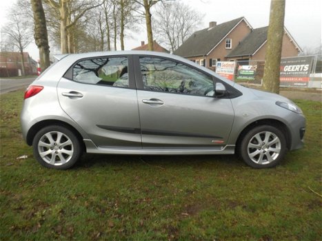 Mazda 2 - 2 1.3 GT-M Line Org NL / NAP / Zeer netjes - 1