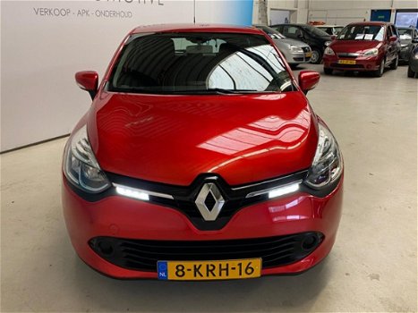 Renault Clio - 0.9 TCe Expression 2013 122000km 7395 eu - 1