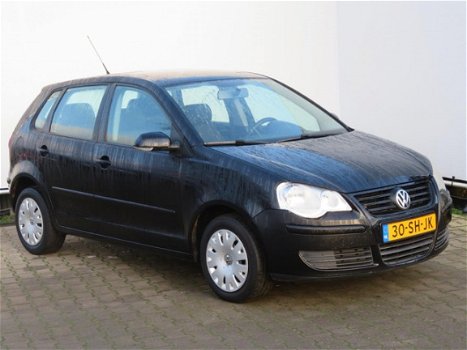 Volkswagen Polo - 1.4-16V Comfortline - 1