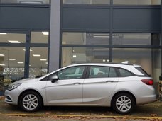 Opel Astra Sports Tourer - Navi kleur/1.0 Online Edition