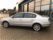 Volkswagen Passat - 1.4 TSI Comfortline - 1 - Thumbnail