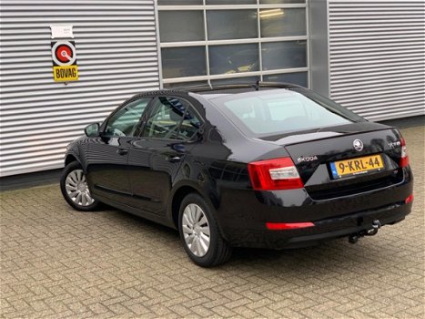 Skoda Octavia - 1.4 TSI 140PK - Navigatie - Trekhaak - Radio-CD - Airco - 1