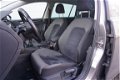 Volkswagen Golf Variant - 1.6 TDI 110pk Highline + Navigatie + App-Connect - 1 - Thumbnail