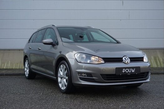 Volkswagen Golf Variant - 1.6 TDI 110pk Highline + Navigatie + App-Connect - 1