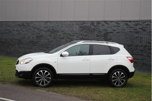 Nissan Qashqai - 1.6 Connect Edition Panoramadak, Privacy-glas, Lichtmetalen velgen, Inklapbare spie - 1