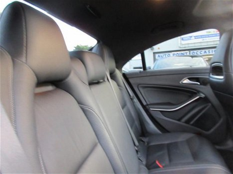 Mercedes-Benz CLA-Klasse - 220 CDI Prestige amg styling/panorama/navi/zeer luxe uitvoering - 1