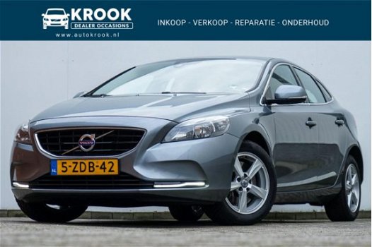 Volvo V40 - 2.0 D4 Momentum Business 2014 Trekhaak dealer onderhouden - 1