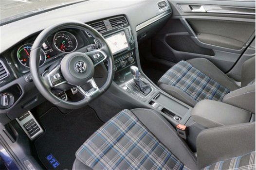Volkswagen Golf - 1.4 TSI GTE Panorama incl. BTW - 1