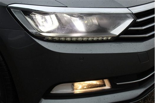 Volkswagen Passat Variant - 1.6 TDI Business Edition (120pk) LED koplampen /Navi /Climat /Cruise /El - 1