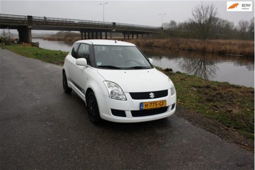 Suzuki Swift - 1.3 Comfort |Sport-Line|108DKM| - 1