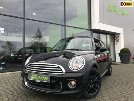 Mini Mini One - 1.6 Stoelverwarming * Ambiance Verlichting * 17 Inch JCW - 1