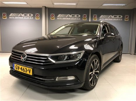 Volkswagen Passat Variant - 1.6 TDI Highline / AUTOMAAT / NAVI / PDC / RIJKLAARPRIJS - 1