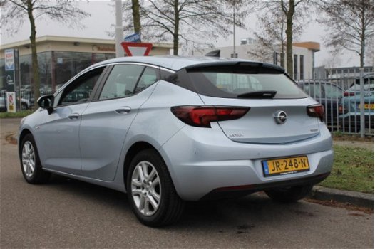 Opel Astra - 1.4T 150PK Edition - 1